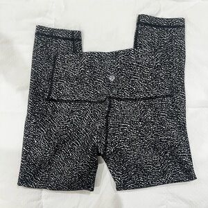 Lululemon Leggings. Size 4